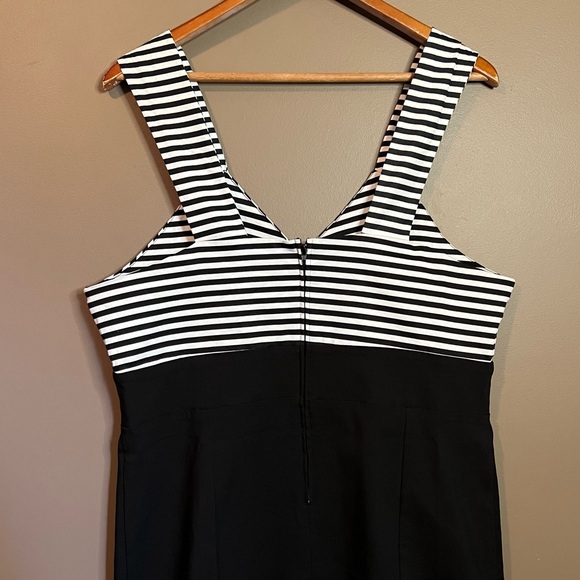 NWT! Hot topic black and white striped dress - Picture 9 of 9